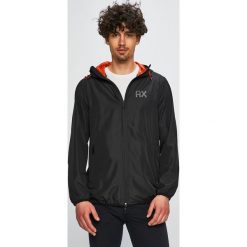 Armani Exchange - Kurtka. Czarne kurtki męskie Armani Exchange, l, bez wzorów, z materiału, z kapturem. W wyprzedaży za 429.90 zł.