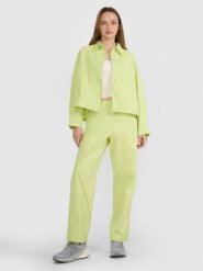 4F Spodnie casual damskie - żółte S. Żółte spodnie materiałowe damskie 4f, l, bez wzorów, z bawełny. W wyprzedaży za 99.99 zł.