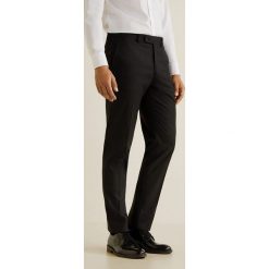 Mango Man - Spodnie Brasilia. Szare eleganckie spodnie męskie marki Mango Man, z bawełny. Za 199.90 zł.