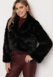 Czarna Futerkowa Kurtka o Krótkim Kroju z Eleganckim Kołnierzem Tazamisa. Czarne kurtki damskie Born2be, m, bez wzorów, z jeansu, bez kaptura. Za 199.99 zł.