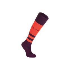 SKARPETY sportowe do RUGBY R500 damskie. Czerwone skarpety damskie OFFLOAD, bez wzorów, z elastanu. Za 24.99 zł.