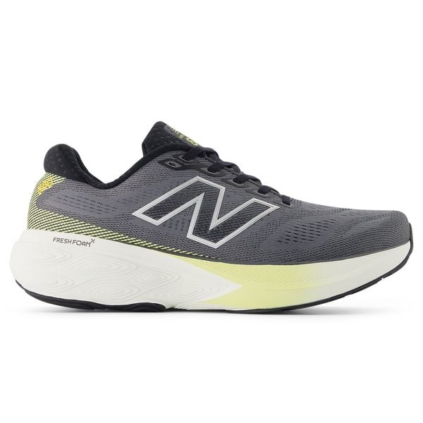 Buty męskie New Balance Fresh Foam X 880 v15 M880J15 – szare. Szare buty sportowe męskie New Balance, z materiału, bez zapięcia, do biegania. Za 749.99 zł.