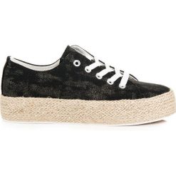 Czarne Espadryle Na Wiązanie. Czarne espadryle damskie ButyModne, bez wzorów, z jeansu, boho, bez obcasa, na platformie, bez zapięcia. W wyprzedaży za 69.00 zł.