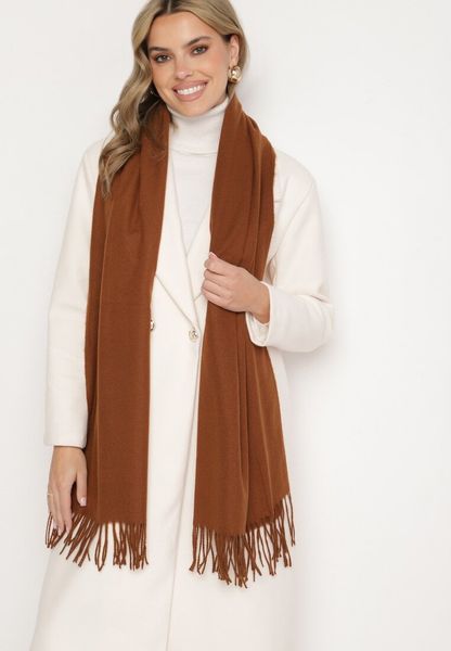 Brązowy Szalik Inglidyr. Brązowe szaliki i chusty damskie Born2be, bez wzorów, eleganckie. Za 34.99 zł.