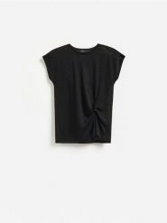 Bluzka z wiskozą - czarny. Czarne bluzki damskie Reserved, l, bez wzorów, z dzianiny, bez kołnierzyka, bez ramiączek. Za 59.99 zł.
