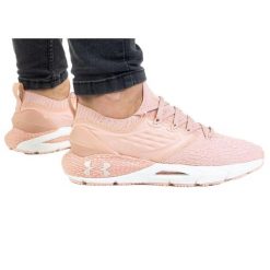 Trenerzy Phantom 2 Dla Kobiet. Czerwone obuwie sportowe damskie Under Armour, bez wzorów, trekkingowe. Za 615.99 zł.