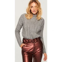 Sweter - Szary. Kardigany damskie marki Reserved. Za 119.99 zł.