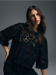 Bluzka z bawełną - czarny. Czarne bluzki damskie Reserved, l, bez wzorów, z bawełny, bez kołnierzyka, bez ramiączek. Za 159.99 zł.