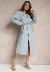 Niebieski Płaszcz z Jeansu z Przetarciami i Paskiem ze Sprzączką Umiorrea. Niebieskie płaszcze damskie Renee, m, bez wzorów, z denimu, eleganckie, bez kaptura. Za 179.99 zł.
