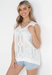 Biały Dzianinowy Top w Stylu Kamizelki z Bawełny Blancita. Białe bluzki damskie Born2be, w ażurowe wzory, z bawełny, bez kołnierzyka, bez ramiączek. Za 99.99 zł.