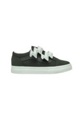 Sneakersy Chłopięce Vans vn000d1bemu1_old_skool_v_bolt_strap zielony. Zielone trampki i tenisówki chłopięce Vans, bez wzorów, z materiału, bez zapięcia. Za 182.25 zł.