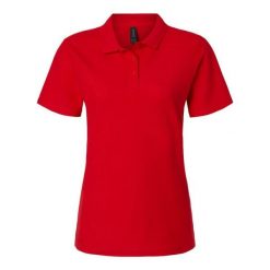 Damska Koszulka Polo Softstyle Pique. Czerwone koszulki sportowe damskie Gildan, l, bez wzorów, bez kołnierzyka, bez ramiączek. Za 65.99 zł.