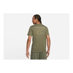 Koszulka sportowa męska Nike Air Jordan Flight Essentials Graphic. Zielone koszulki sportowe męskie Nike, m, bez wzorów, bez kołnierzyka, bez ramiączek. Za 208.00 zł.