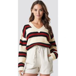 NA-KD Sweter w paski - Offwhite. Swetry damskie marki NA-KD. Za 161.95 zł.