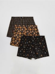 Bokserki ze świątecznym wzorem 3 pack - beżowy. Brązowe bokserki męskie Reserved, l, bez wzorów. Za 79.99 zł.