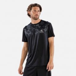 Koszulka Męska Termoaktywna Krótki Rękaw SURFANIC Carbon Dri Czarna. Czarne koszulki sportowe męskie Surfanic, na zimę, m, bez wzorów, bez kołnierzyka, bez ramiączek, narciarskie. Za 149.99 zł.