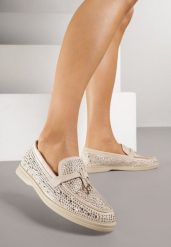 Beżowe Mokasyny Ozdobione Cyrkoniami i Aplikacjami Isirsyss. Brązowe mokasyny damskie Born2be, z jeansu, eleganckie. Za 119.99 zł.