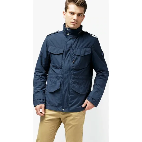 Timberland Kurtka Vintage M-65 , granatowy, rozmiar S. Niebieskie kurtki męskie Timberland, m, z aplikacjami, z bawełny, vintage, bez kaptura. W wyprzedaży za 399.99 zł.