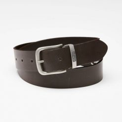 Pasek męski Big Star, naturalna skóra licowa w ciemnobrązowym kolorze z metalową klamrą o matowym wykończeniu oraz klasyczną szerokością do codzienne. Brązowe paski damskie Big Star Accessories, bez wzorów, z jeansu, eleganckie. Za 93.99 zł.