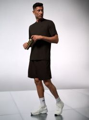 4F Spodenki treningowe szybkoschnące męskie 4F x Robert Lewandowski - brązowe M. Brązowe krótkie spodenki sportowe męskie 4f, l, bez wzorów, z materiału, do biegania. Za 169.99 zł.