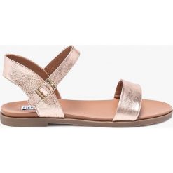 Steve Madden - Sandały. Klapki damskie marki Steve Madden. W wyprzedaży za 159.90 zł.
