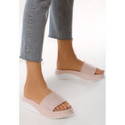 Różowe Klapki Redress. Czerwone klapki damskie Born2be, bez wzorów, sportowe, bez obcasa, na platformie. Za 49.99 zł.