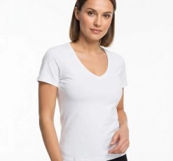 Damska Koszulka Treningowa BARS Fitness Top z Krótkim Rękawem V-Neck. Białe koszulki sportowe damskie BARS, l, bez wzorów, z dzianiny, bez kołnierzyka, bez ramiączek, do biegania. Za 19.90 zł.