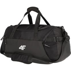 Torba sportowa TPU100R - głęboka czerń. Torby na ramię damskie marki 4f. Za 279.99 zł.