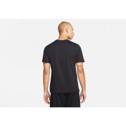 Koszulka męska nike lebron james dri-fit strive for greatness tee black. Czarne koszulki sportowe męskie Nike, m, bez wzorów, bez kołnierzyka, bez ramiączek, do biegania, dri-fit (nike). Za 149.00 zł.