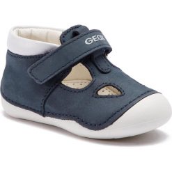 Półbuty GEOX - B Tutim B. A B9239A 03285 C4211 M Navy/White. Półbuty chłopięce Geox. W wyprzedaży za 169.00 zł.