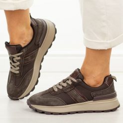 Brązowe skórzane sneakersy damskie Vinceza 41525. Brązowe obuwie sportowe damskie VINCEZA, bez wzorów, z dresówki. Za 229.00 zł.