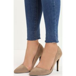 Khaki Zamszowe Szpilki Kokarbi. Brązowe szpilki damskie Born2be, bez wzorów, z zamszu, ze szpiczastym noskiem, bez obcasa, bez zapięcia. Za 39.99 zł.