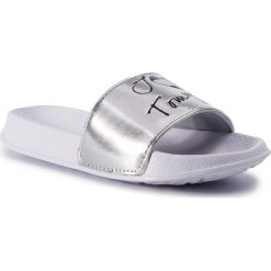Klapki TOMMY HILFIGER - Pool Slide SIlver T3A0-30225-0632904 M Silver 904. Sandały dziewczęce Tommy Hilfiger. Za 139.00 zł.