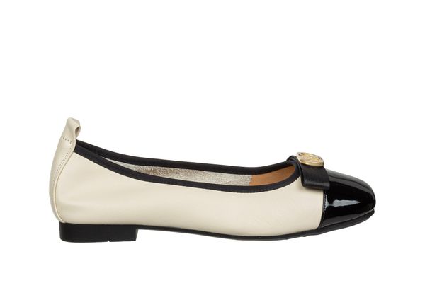 Baleriny Loretta Vitale W5324 Beige, Beżowy, Skóra naturalna - 39. Brązowe baleriny damskie Loretta Vitale, bez wzorów, ze skóry, eleganckie, bez obcasa. W wyprzedaży za 206.10 zł.