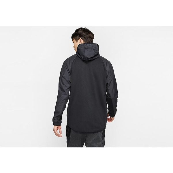 Bluza męska nike therma winterized basketball full-zip hoodie black. Czarne bluzy męskie Nike, m, bez wzorów, bez kaptura, do biegania. Za 399.00 zł.