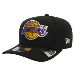 Czapka typu snapback New Era NBA Los Angeles Lakers. Czarne czapki i kapelusze męskie New Era, bez wzorów, z bawełny, sportowe. Za 129.99 zł.
