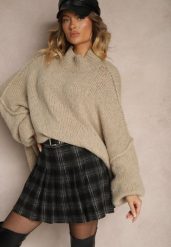Czarne Trapezowe Spódnico-Spodenki Plisowane z Wiskozą High Waist w Kratę z Paskiem Filiana. Czarne spodenki dla dziewczynek Renee, m, bez wzorów, z wiskozy, eleganckie, z podwyższonym stanem, mini, dopasowane. Za 109.99 zł.