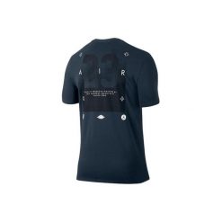 Koszulka męska nike air jordan clutch tee armory navy. Niebieskie koszulki sportowe męskie Jordan, m, bez wzorów, bez kołnierzyka, bez ramiączek, do koszykówki. Za 139.00 zł.