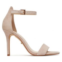 Sandały DeeZee. Brązowe sandały damskie DeeZee, bez wzorów, bez obcasa, na szpilce, bez zapięcia. Za 249.99 zł.