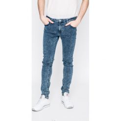Lee - Jeansy Malone Riot. Jeansy męskie marki Lee. W wyprzedaży za 179.90 zł.