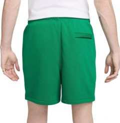 Nike Club zielone FN3520 365 2XL. Zielone krótkie spodenki sportowe męskie Nike, m, bez wzorów. Za 180.34 zł.