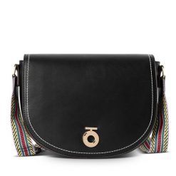 Torebka Nobo. Czarne listonoszki damskie Nobo, bez wzorów, bez dodatków. Za 219.99 zł.