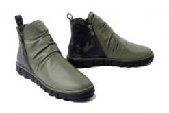 MANITU 990680-07 grun, botki damskie. Zielone botki damskie Manitu, bez obcasa, bez zapięcia. Za 369.26 zł.