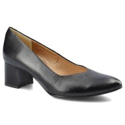 Czarne Czółenka Espirito Damskie Eleganckie Obuwie. Czarne czółenka damskie Espirito, bez wzorów, ze skóry, biznesowe, bez obcasa, bez zapięcia. Za 289.00 zł.