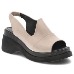 Sandały damskie Artiker, cholewka ze skóry naturalnej licowej wsuwany fason, beżowe, 58C2047. Brązowe klapki damskie Artiker, bez wzorów, ze skóry, bez obcasa, na koturnie, bez zapięcia. Za 269.00 zł.