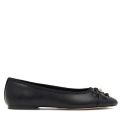 Baleriny Nine West. Czarne baleriny damskie Nine West, bez wzorów, bez obcasa. Za 109.99 zł.