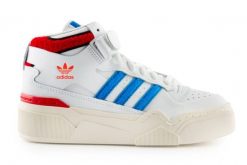 Buty do chodzenia damskie Forum Bonega 2B. Białe obuwie sportowe damskie Adidas, bez wzorów, z gumy, trekkingowe. Za 399.84 zł.