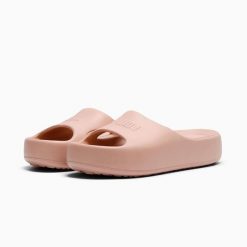 Klapki damskie Puma SHIBUSA różowe 38908218 r 37. Czerwone klapki damskie Puma, bez wzorów, z materiału, eleganckie, bez obcasa, na platformie. Za 174.54 zł.