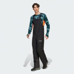 Spodnie narciarskie Terrex Multi 2 Layer Insulated CLIMAPROOF Bib Pants. Czarne spodnie snowboardowe męskie Adidas, bez wzorów, narciarskie, climaproof (adidas). Za 899.00 zł.