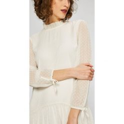Tommy Jeans - Sukienka. Sukienki damskie marki Tommy Jeans. W wyprzedaży za 469.90 zł.
